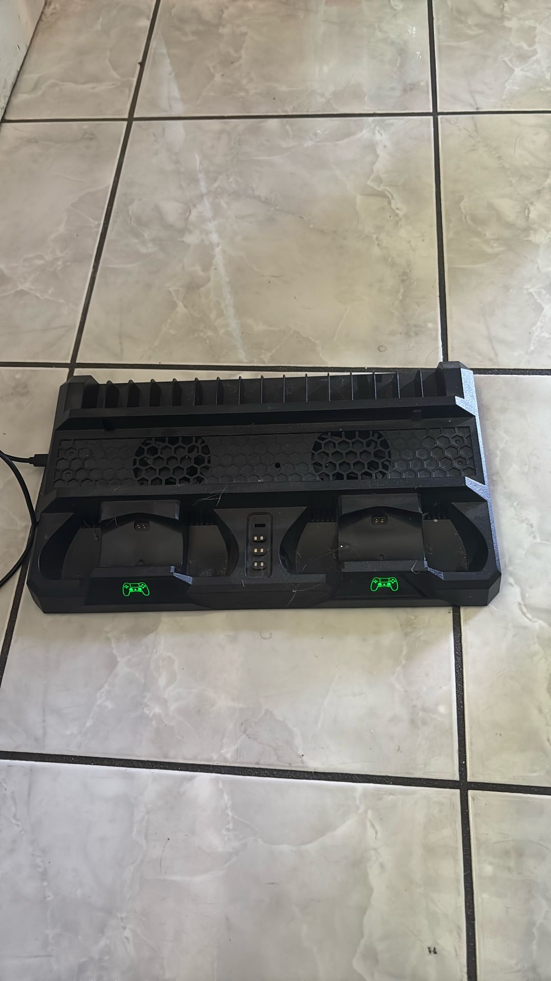 PS4 Stand With Fans