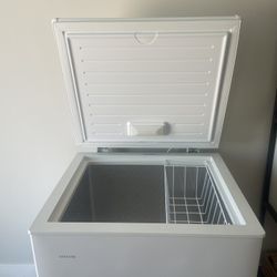 Deep Freezer: Vissani 