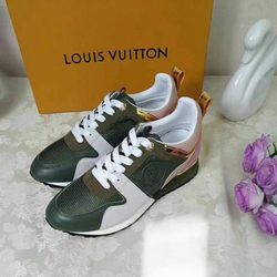 Louis Vuitton Shoes 200$ for Sale in Atlanta, GA - OfferUp