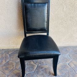 Silla Nueva Negra Imitación Piel