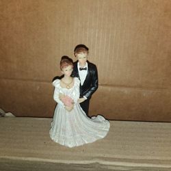 Wedding Figurines For Decor And Glass Vases