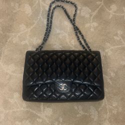Chanel Jumbo Maxi Classic One Flap