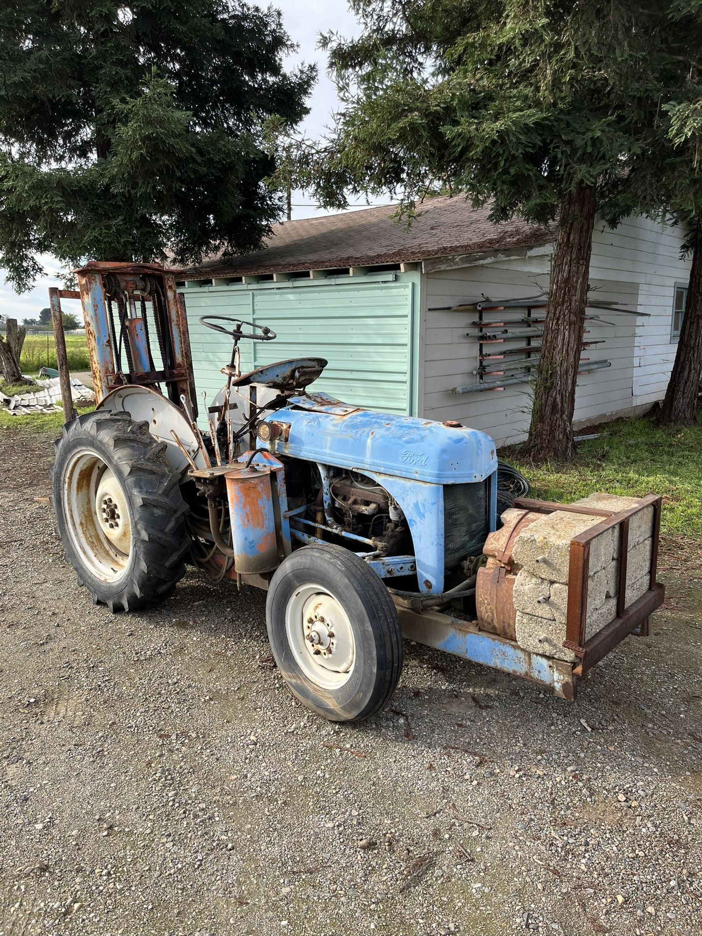 Ford Forklift Tractor
