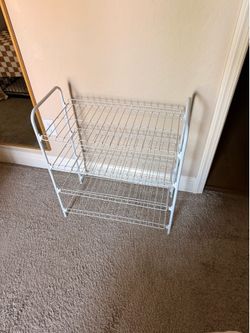 Shoe rack