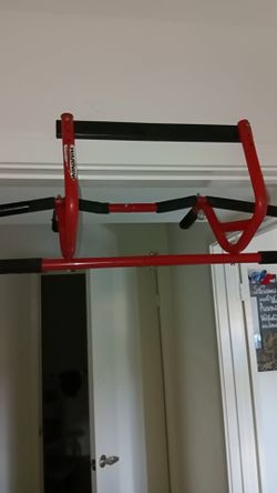 Pull Up Bar