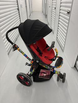 Rare Limited Edition Quinny Moodd Stroller – Romero Britto Pop Art Design (Red & Black)