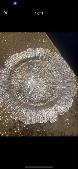 Clear charger plates