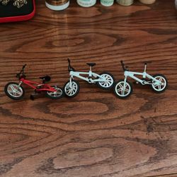 Finger BMX’s