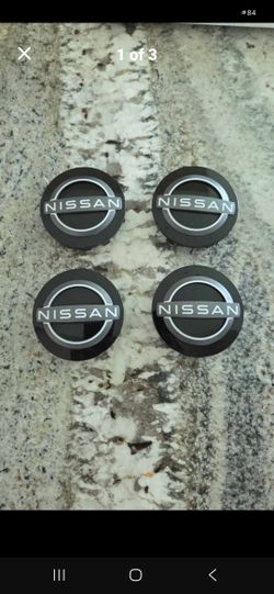 Nissan Wheel Center Caps