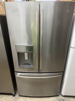 GE French Door Bottom Freezer Refrigeretor Stainless Steel