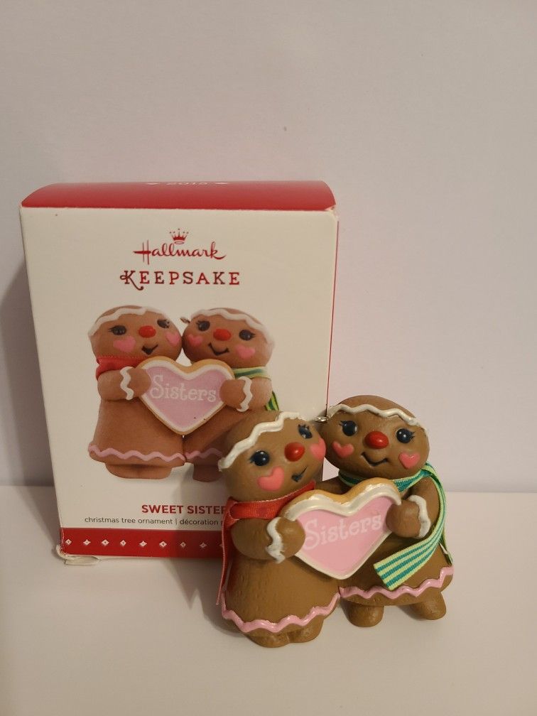 Hallmark Keepsake Ornament 2015 SWEET SISTERS Christmas Gingerbread Cookie Heart