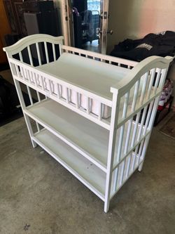 Baby changing table