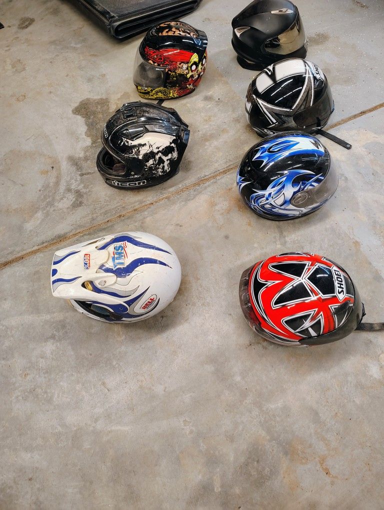 Street Bike/ Dirt Bike Helmets