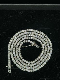 Moissanite tennis chain