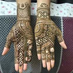 Festive Henna Karwachauth 