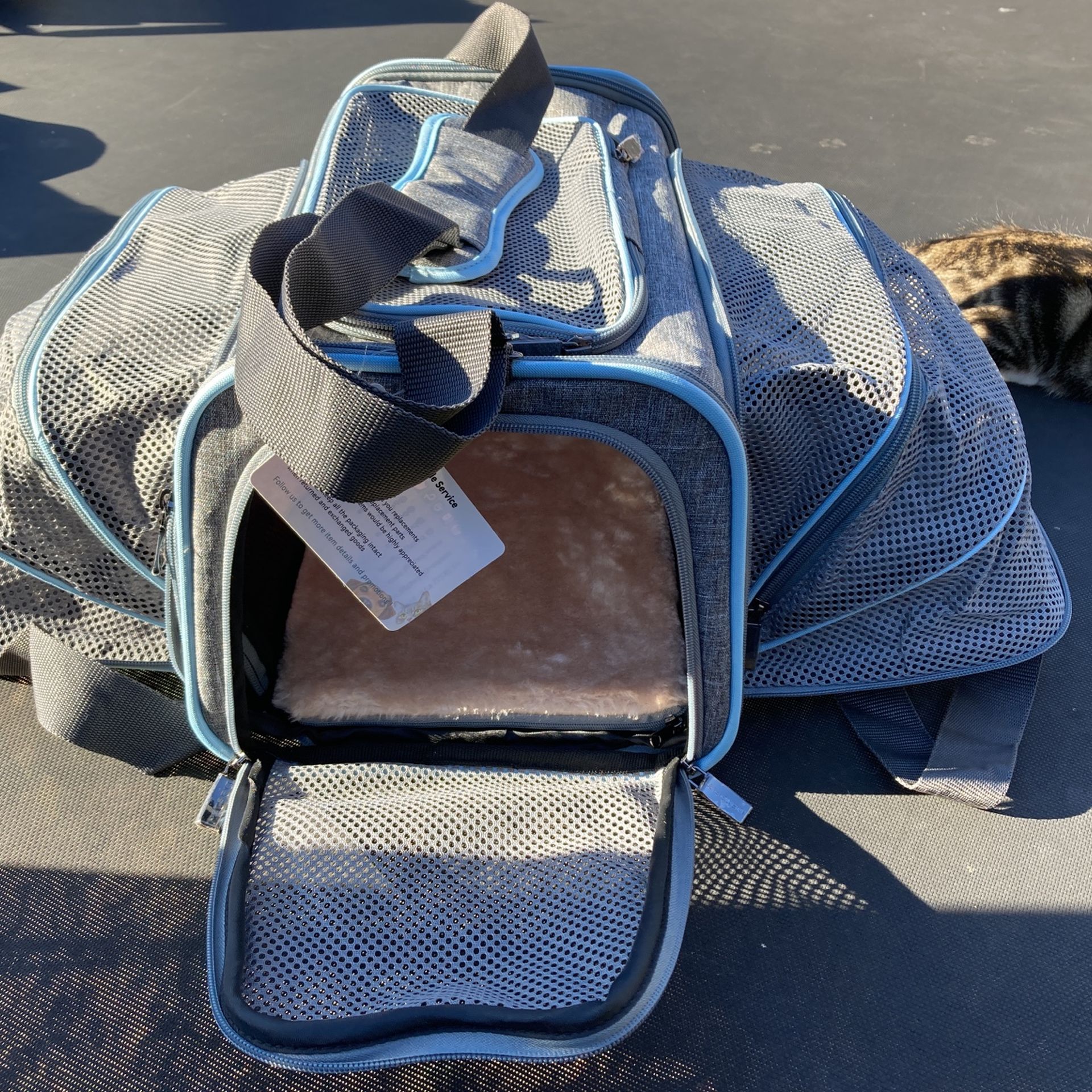 Petsfit pet  carrier