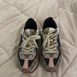 Women, Gucci Shoe
