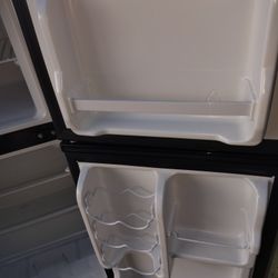 Magic Chef Small Fridge Measurements On Pics