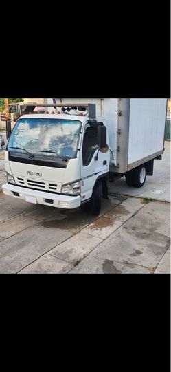 2006 ISUZU NPR GASOLINE