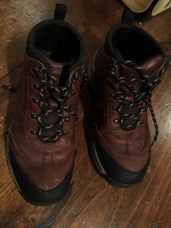 Boys Timberland hiking boots