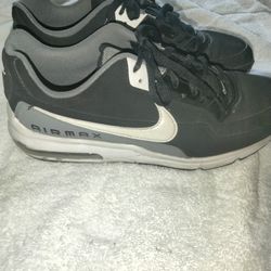Men's Air Max Shoes Size 11