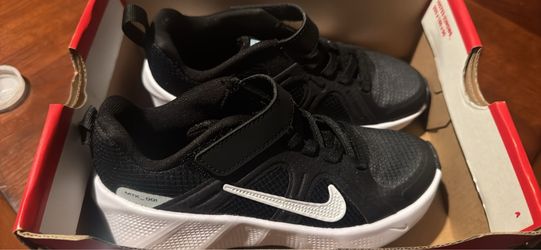 Nike Kids Sneakers Black and White