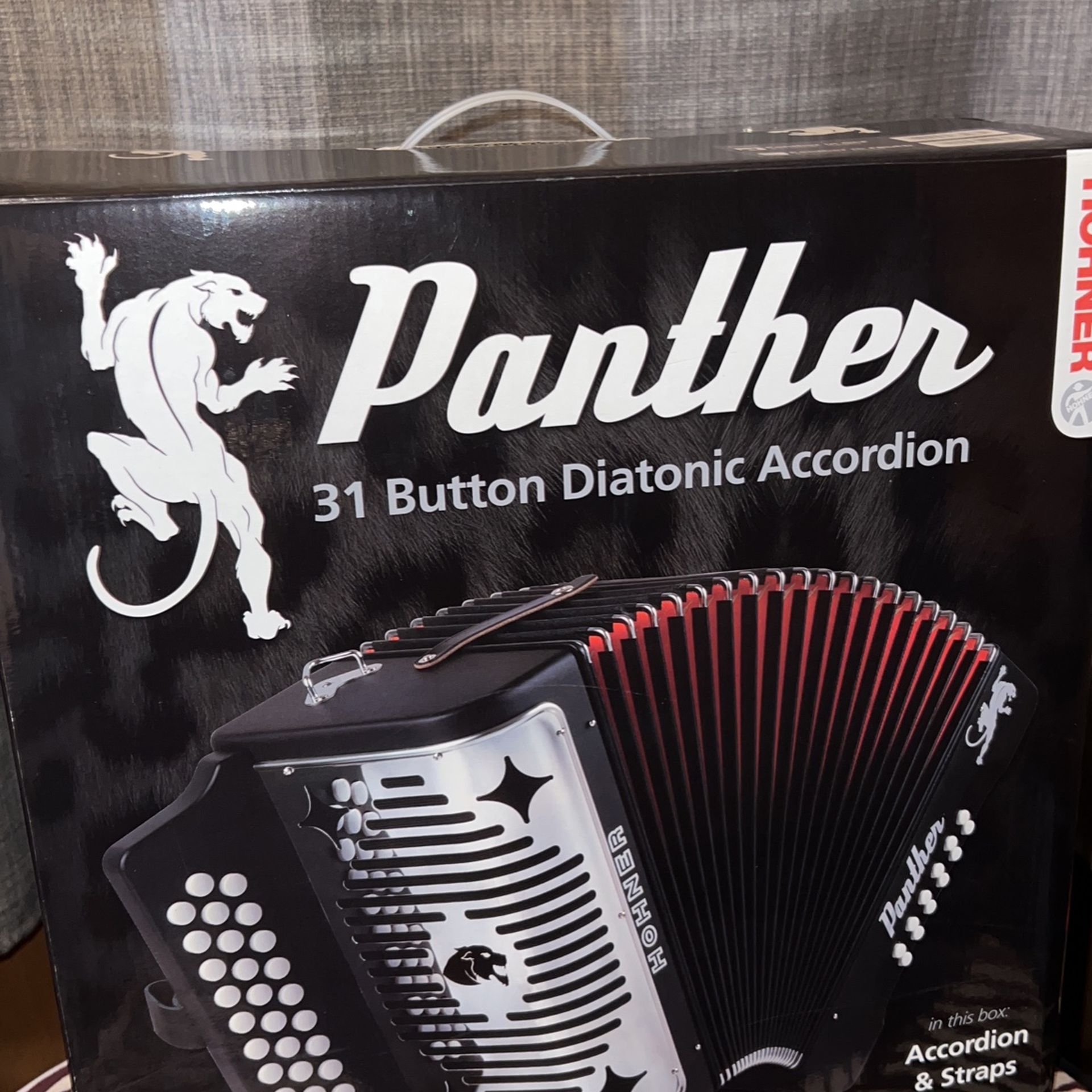 Panther Acordeón