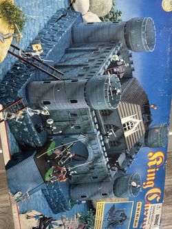 Vintage Simba King Castle Brand New 