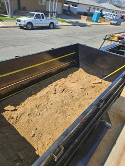 4 cubic yards of clean fill dirt