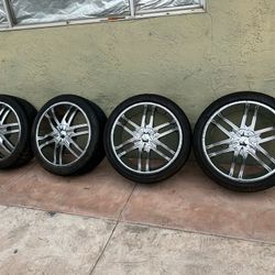 KMC RIMS 265/40R22...5 LUGS UNIVERSAL FIT DODGE RAM 1500 DODGE DURANGO DODGE DAKOTA BOLT PATTERS 5X5.5..5X5..5X127 