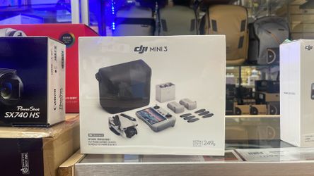 DJI mini 3 fly more combo with RC2