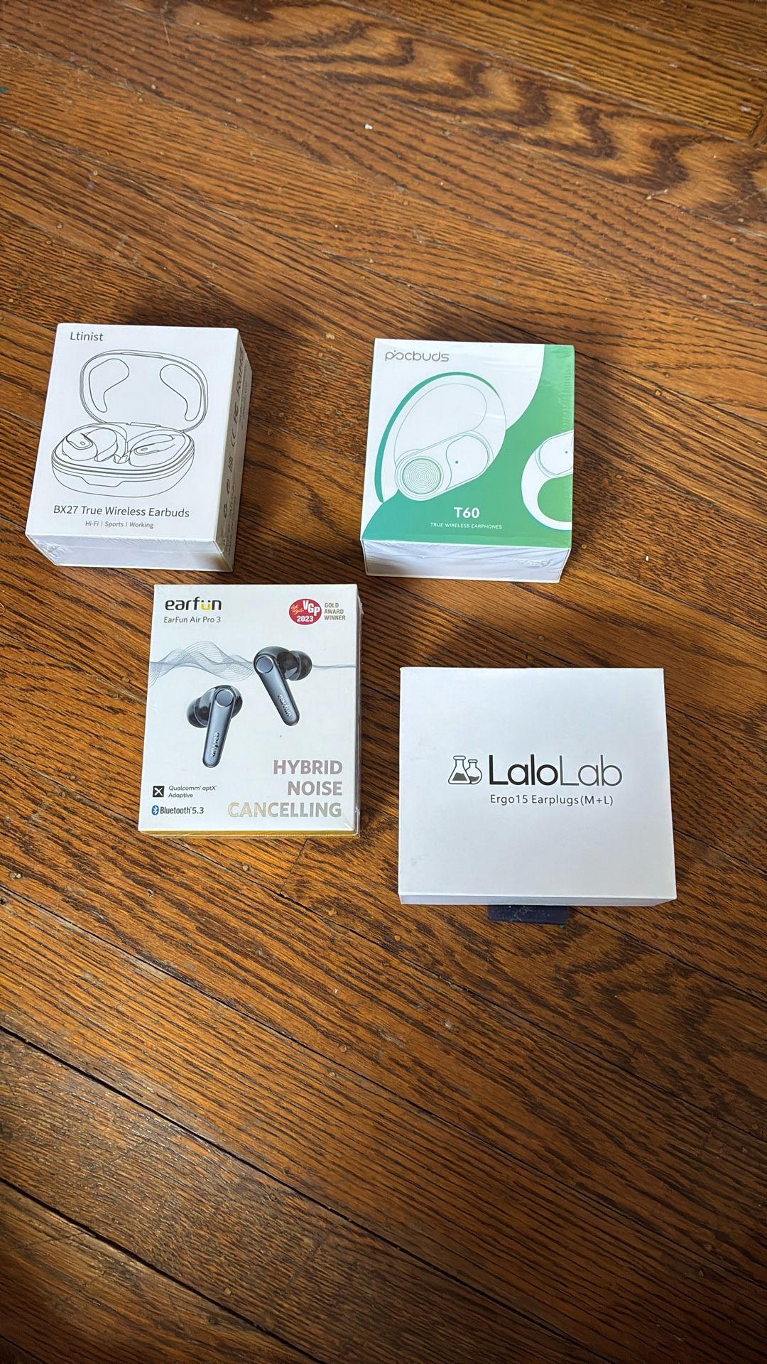 Earbuds Blue Tooth And Earplugs NIB