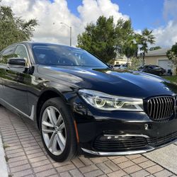 2017 BMW 750i 