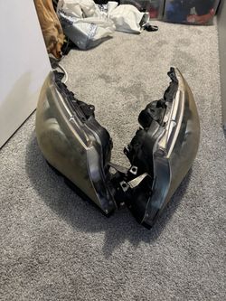08 - 11’ Impreza headlight housing