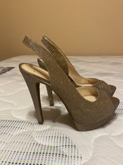Heels new size 6 $30