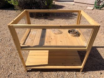 Wood Critter / Rabbit Cage (LxWxH: 19.5” x 31” x 29”)