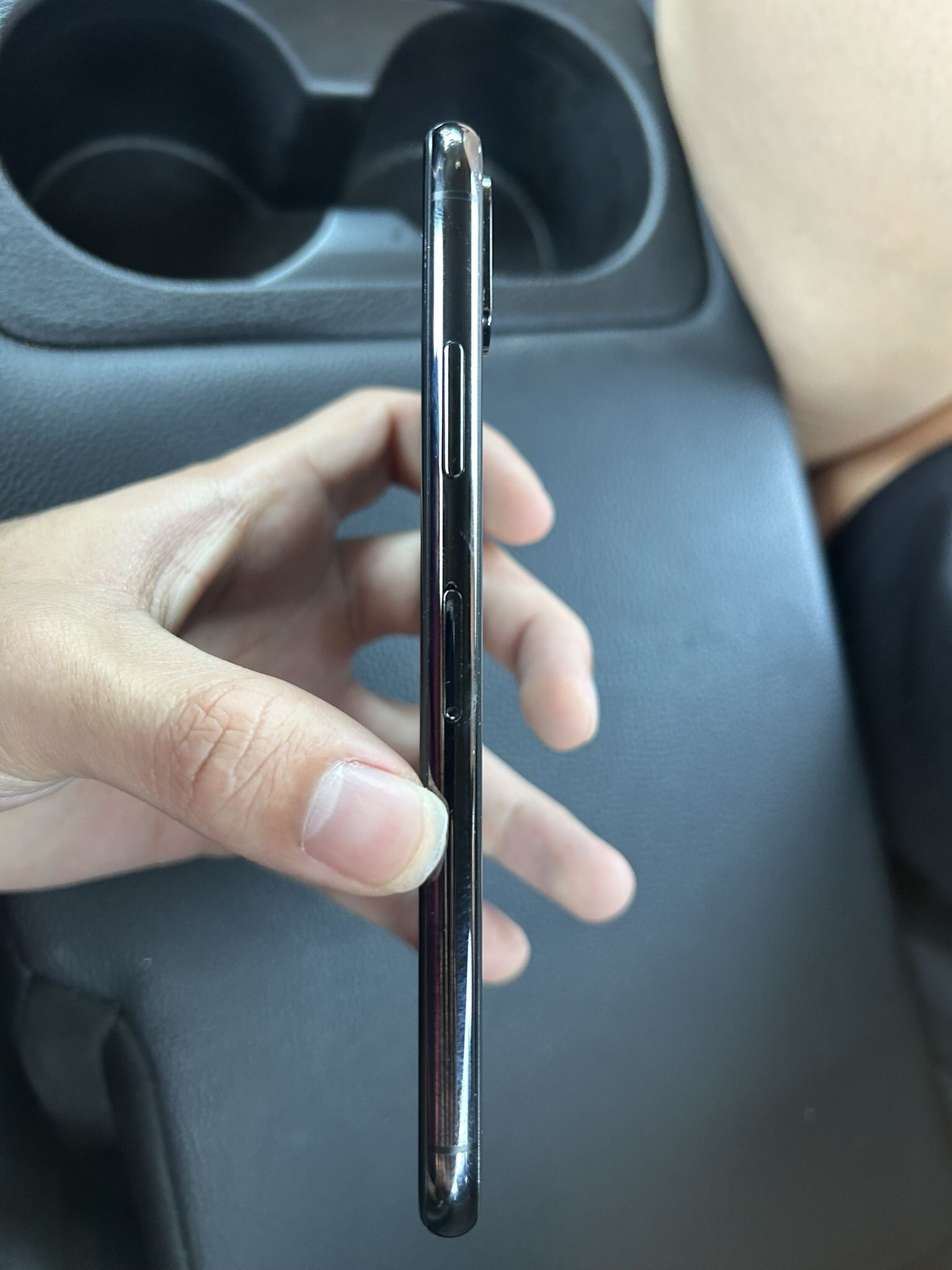 iPhone X