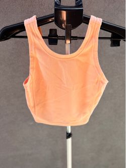 Lululemon top