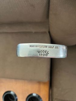 Golf putter