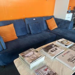 Blue L-shaped sofa two-piece set，$680