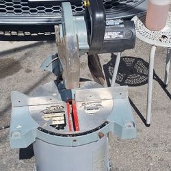 Delta 81/2 Compound Miter Saw 