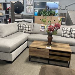 Grey Sectional 🩶☑️ $1,899