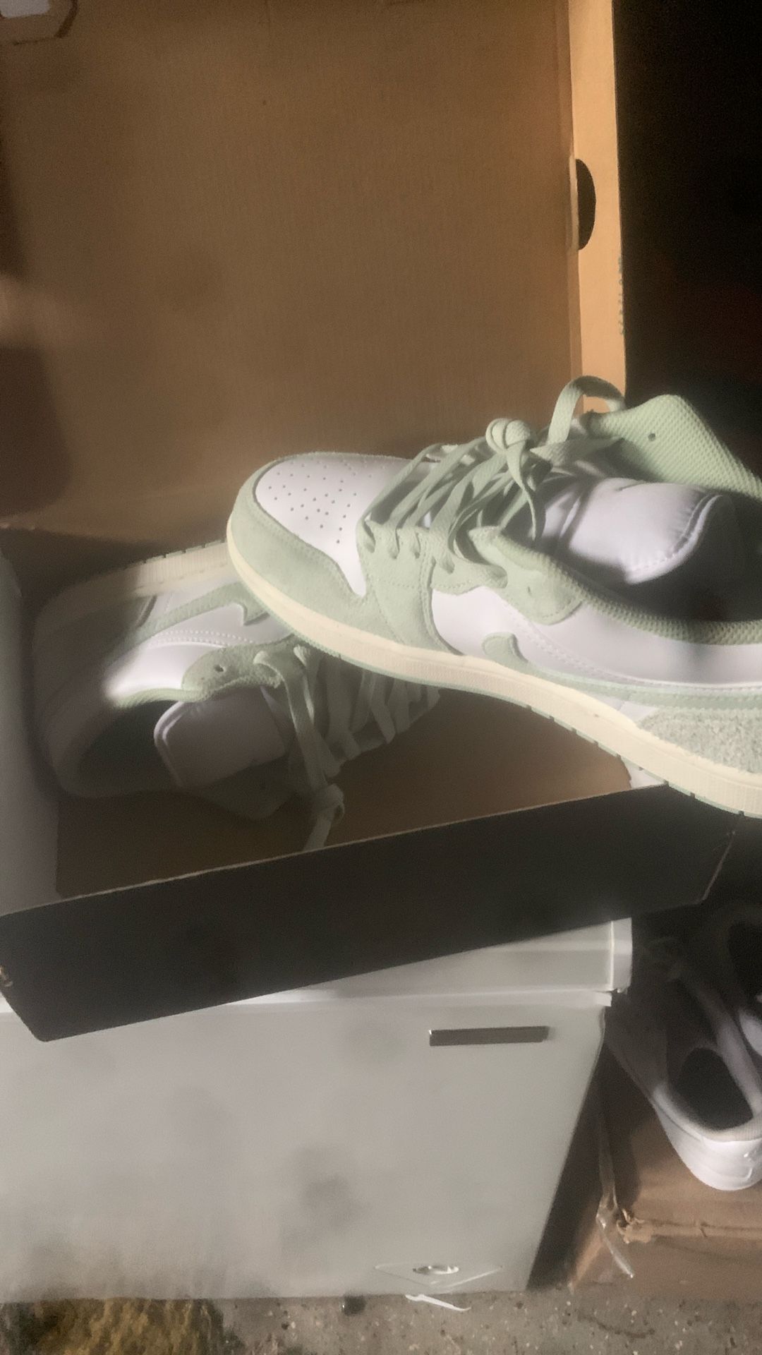 Jordan Low Se