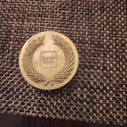Barnett Bank Spin Open Desk Clock