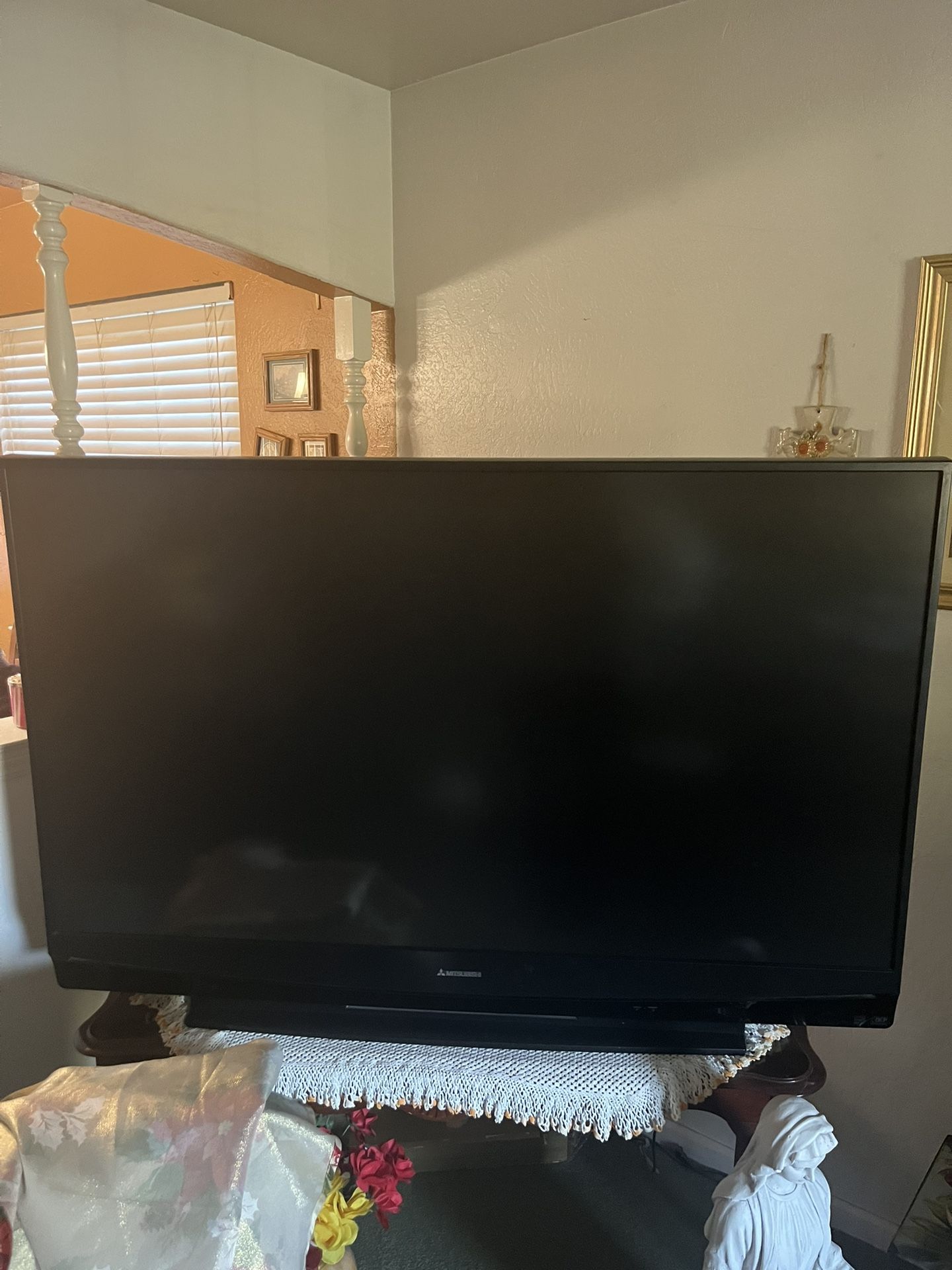 Mitsubishi Tv