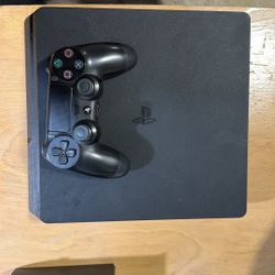 PS4 Slim (Black)