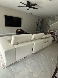 power reclining sectional sofa in excellent condition.