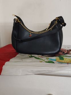 Black purse