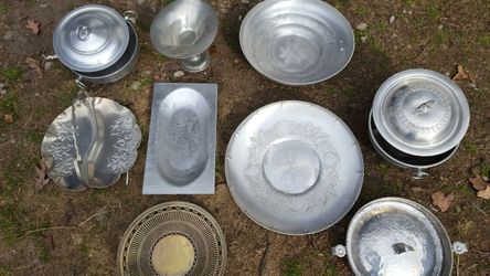 Antique dish set