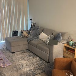 3 Seater Chaise Lounge with Pull Out Feature